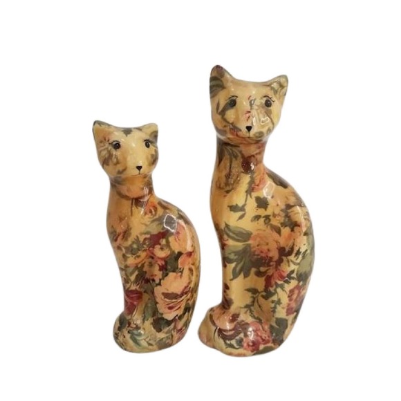 Vintage Other - Vintage Cottage Core Chintz Cat Figures, Set of 2